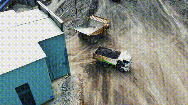 640 (1).gif